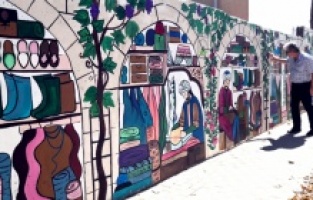 Duvarlar ressamlara tuval oldu