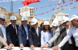 Mudanya kapalı pazar yerinin temeli törenle atıldı