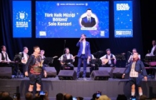 Bursalılar türkülerle coştu