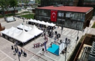 İnegöl’ün yeni Nöbetçi Kitaphanesi törenle hizmete girdi