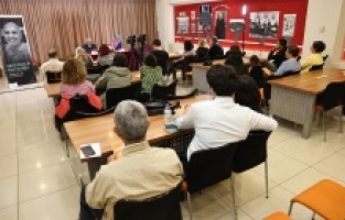 Yazar Özlüoğlu: Edebiyat, unutulanları yaşanır kılıyor