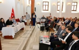 Mudanya Belediye Meclisi’nden pazar yeri kararı