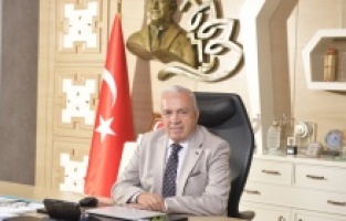 Başkan Şadi Özdemir: Geçmiş acılardan ders çıkarmalıyız