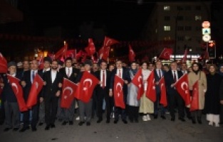 29 Ekim Yıldırım’da coşkuyla kutlandı