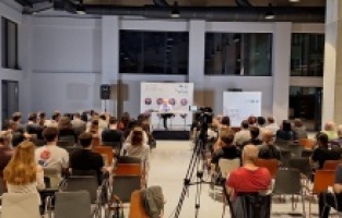 NilüferFelsefe Buluşmaları’nın ilk konuğu Prof. Taşdelen