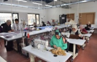 Yıldırım’da kadınlar dikiş ve nakış kursu ile ekonomiye katkı sağlıyor