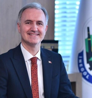 İnegöl Belediyesi’nden ücretsiz hastane servisi