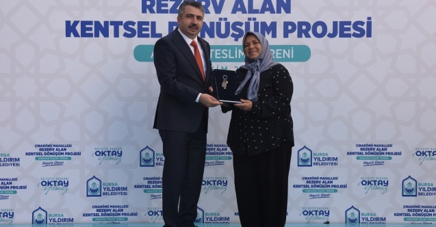 Çınarönü’nde anahtarlar teslim edildi