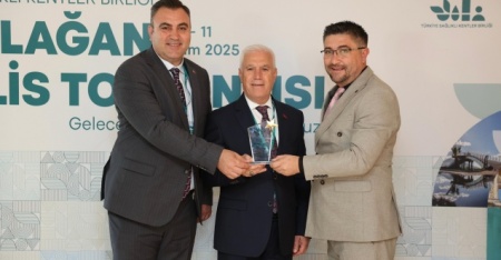 Çiftçi ve çevre dostu yatırıma anlamlı ödül